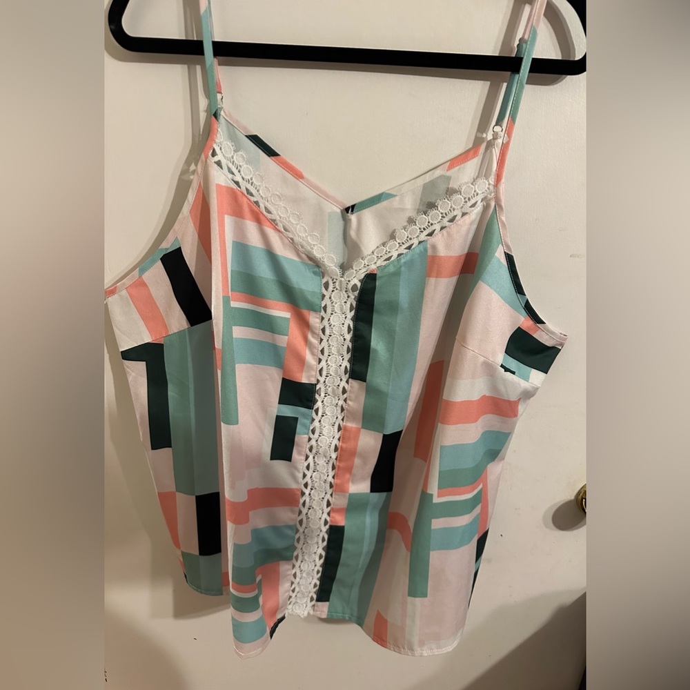 Geo Print Contrast Lace Cami Top